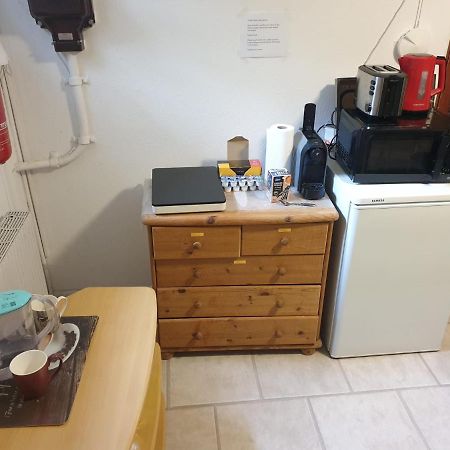 Neue Privatzimmer, Wifi und Kaffee inklusive Lörrach Exterior foto